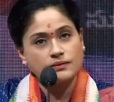 Vijayashanti gave a counter to those criticizing the change of party