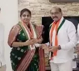 Actress Divyavani joins Congress