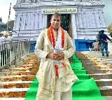 Team India coach VVS Laxman offers special prayers in Annavaram and Simhachalam temples