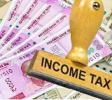 IT raids in Old city of Hyderabad
