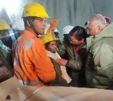 Workers evacuated from collapsed tunnel in Uttarakhand