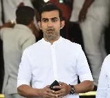 Gambhir talks about Rahul Dravid contract extension