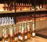 Tomorrow wine shops and bars in Telangana will be closed due to election countin