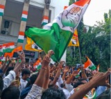 Riding on anti-incumbency, Congress finally captures Telangana