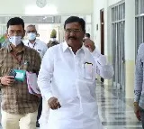 Attack on minister Niranjan Reddy vehicle in Vanaparthi
