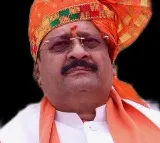 'CM Siddaramaiah shared dais with man connected to IS,' alleges K'taka BJP MLA