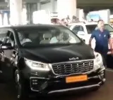 Sonia, Rahul, Priyanka reach Hyderabad for Revanth Reddy’s swearing-in