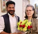 Sonia Rahul and Priyanka Gandhi reached Hyderabad