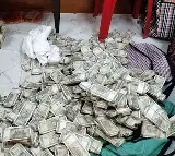 Cash seized in record haul reaches Rs 351 crore in raids at Dheeraj Sahu premises