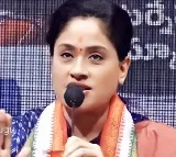 Vijayashanti lashes out at brs