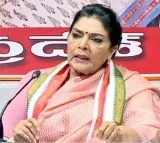 renuka chowdhury meets KCR and Komatireddy