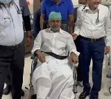 Ex CM KCR discharged from Yashoda hospital