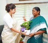 IAS Smitha Sabarwal Meeting With Minister Seethakka
