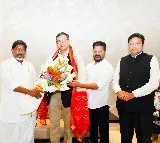 CM Revanth Reddy Meeting With RBI Former Governor Raghuram Rajan