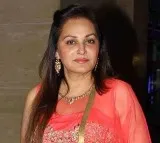 Supreme Court gives relief to actress Jayaprada
