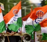 Constable aspirants hold dharna at Indira Park