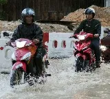 Floods force evacuation of over 9,000 in Malaysia