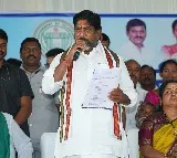 Thousands queue up to submit applications for six guarantees in Telangana