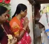 Konda Surekha versus Palla Rajeswara Reddy