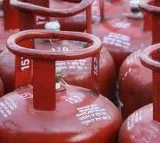 New Year 2024 brings relief as Commercial LPG cylinders get price cut