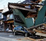 Impact Of Japans Earth Quake At Metro Station Captured On Camera