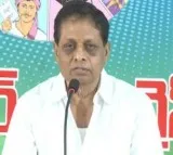 Daadi Veerabhadra Rao resigns to YSRCP