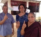 Parakala Prabhakar Mother dead in Home town