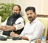 ఫొటోలు: సచివాలయంలో ఉప ముఖ్యమంత్రి భట్టి విక్రమార్క, మంత్రులు ఉత్తమ్ కుమార్ రెడ్డి, శ్రీధర్ బాబు తో కలిసి ముఖ్యమంత్రి రేవంత్ రెడ్డి విద్యుత్ శాఖపై సమీక్షించారు