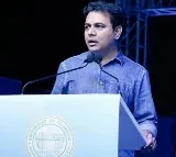 KTR Tweet On Sircilla Handloom Sector Crisis