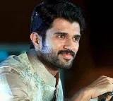 Vijay Devarakonda reacts on rumors