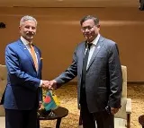 India, B'desh discuss ways to 'carry forward excellent bilateral relations'
