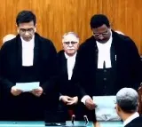 CJI Chandrachud administers oath to Justice Prasanna B. Varale as SC judge