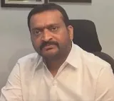 Bandla Ganesh satires on KTR
