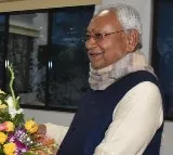 Nitish Kumar likely to form new govt with BJP's support next week
