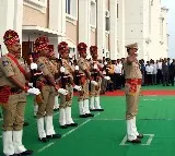 ఫొటోలు:  తెలంగాణా సచివాలయంలో జాతీయ పతాకవిష్కరణ గావించిన రాష్ట్ర ప్రభుత్వ ప్రధాన కార్యదర్శి శాంతి కుమారి