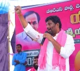Balka Suman fires at congress government