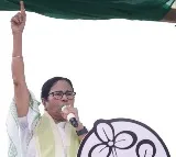 No one can dictate us which god to worship: Mamata