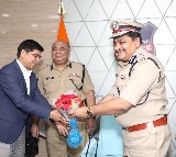 రైల్వేల రాష్ట్ర స్థాయి భద్రతా కమిటీ పనితీరును సమీక్షించిన డిజిపి రవి గుప్తా.