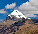 Now, Indian pilgrims can take mountain flight across Kailash Mansarovar