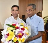 ప్రభుత్వ సలహాదారుగా పదవీ బాధ్యతలు స్వీకరించిన హర్కర వేణుగోపాల్ రావు