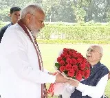 LK Advani honored with Bharat Ratna announces PM Narendra Modi