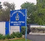 Air Force officer dies in accident while repairing aircraft in Hyderabad
