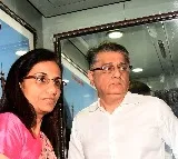 Bombay High Court terms Chanda, Deepak Kochhar's arrests 'illegal', confirms interim bail