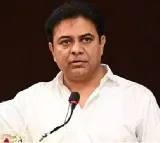 Interesting chit chat between komatireddy and ktr