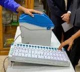 ECI updates FAQ on EVMs