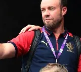South African cricket legend AB de Villiers has apologized to Virat Kohlis family