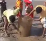100 kg Crystal shivling found in Gujarat