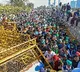 Amid massive security build-up, thousands of farmers head to Delhi