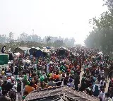 Amid tension, protesting farmers to hold talks with Union ministers in Chandigarh