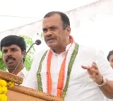 Harish Rao may back stab KCR and KTR says Komatireddy Venkat Reddy
